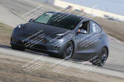 media/Oct-19-2025-Speed Ventures (Sun) [[a6e7fe67be]]/TC B/Session 2 (Outside Grapevine)/